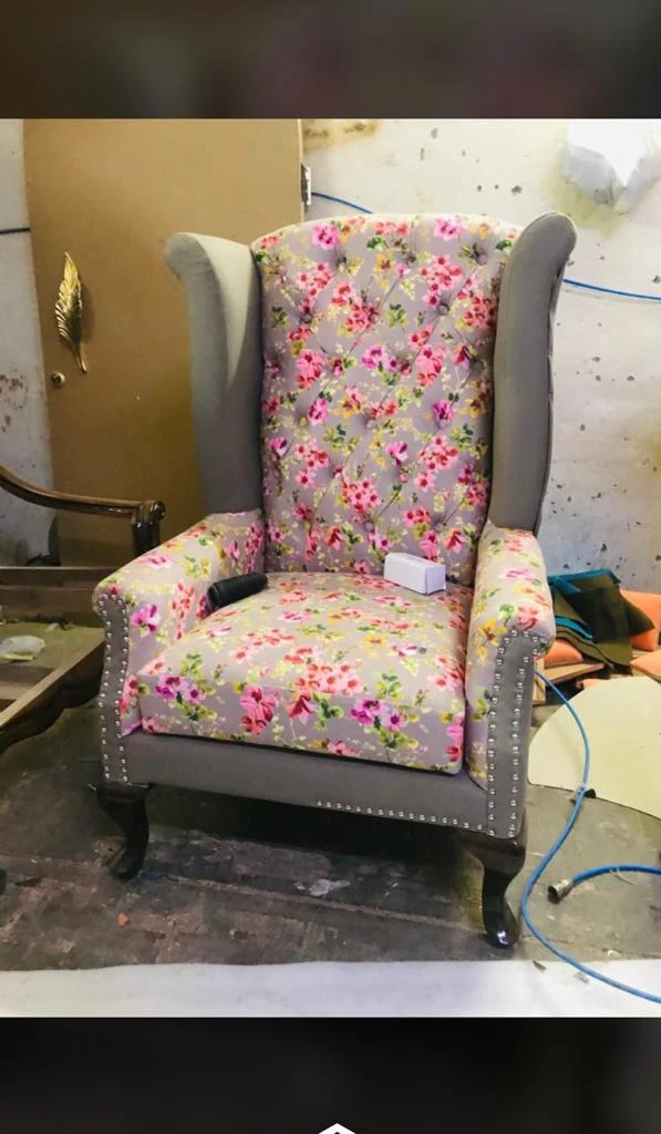 Luxury Gold Console & Mirror Set